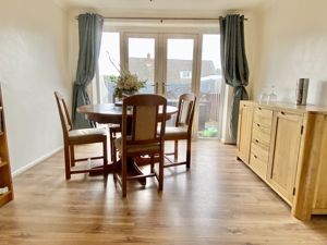 Dining Room- click for photo gallery